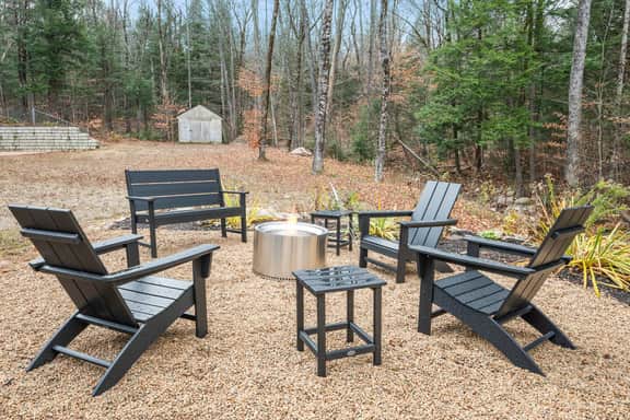 Luxury Modern 2 King Suites-Hot Tub-Hike-Sleeps 12 - Image 4