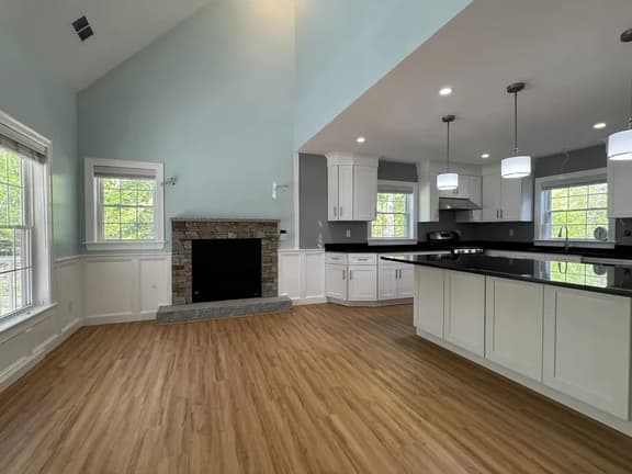 Moody Modern Retreat - Image 1